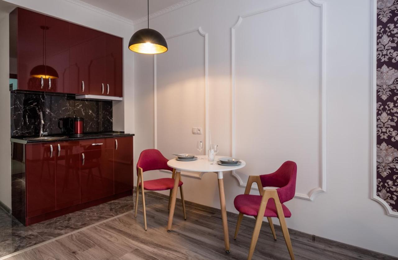 Iren River Side Apartments ティビリシ エクステリア 写真